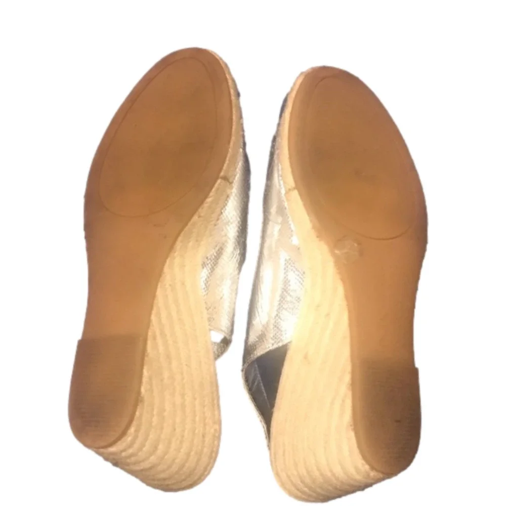 BCBGeneration SILVER WEDGE
